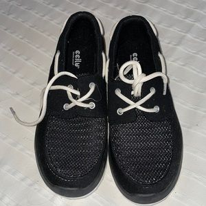 CCILU | black Moon boating shoes | size 7